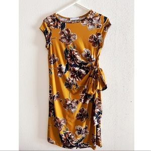 Floral maternity dress